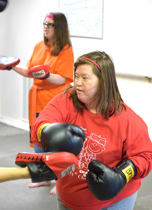 girl boxing